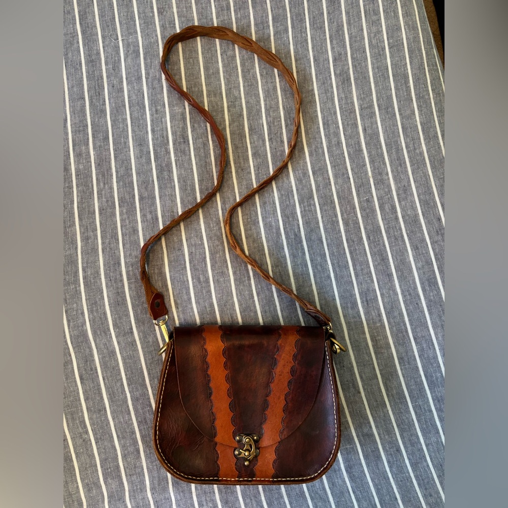 Unique Handmade Brown Scalloped Leather Crossbody Bag with Braided Leather Strap